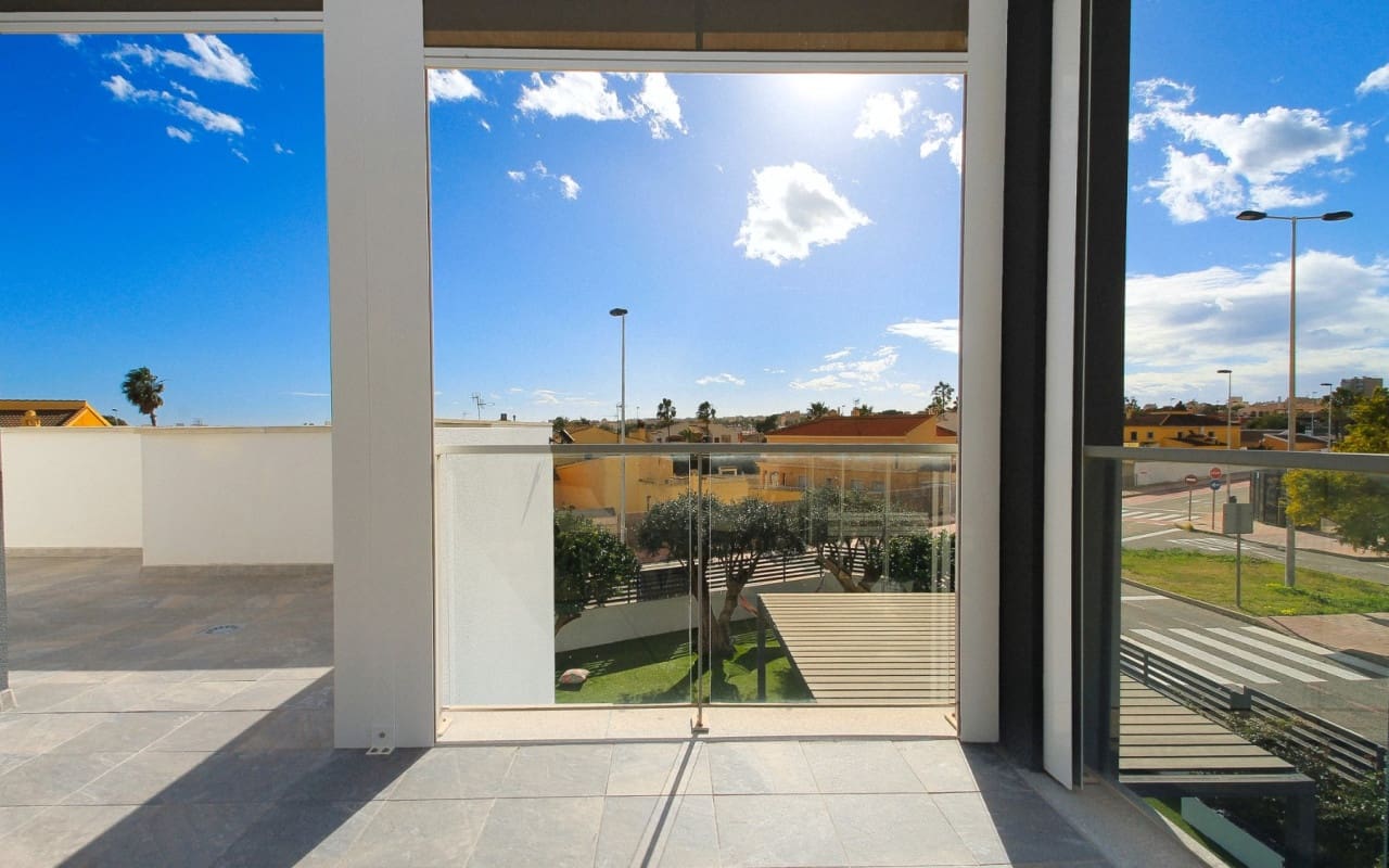 2 slaapkamer Huis te koop in Aguas Nuevas met zwembad - € 339.000 (Ref: 9631427)