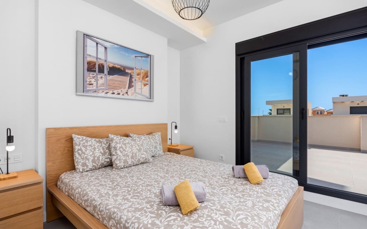 3 soverom Villa til salgs i San Fulgencio med svømmebasseng - € 445 000 (Ref: 9631428)