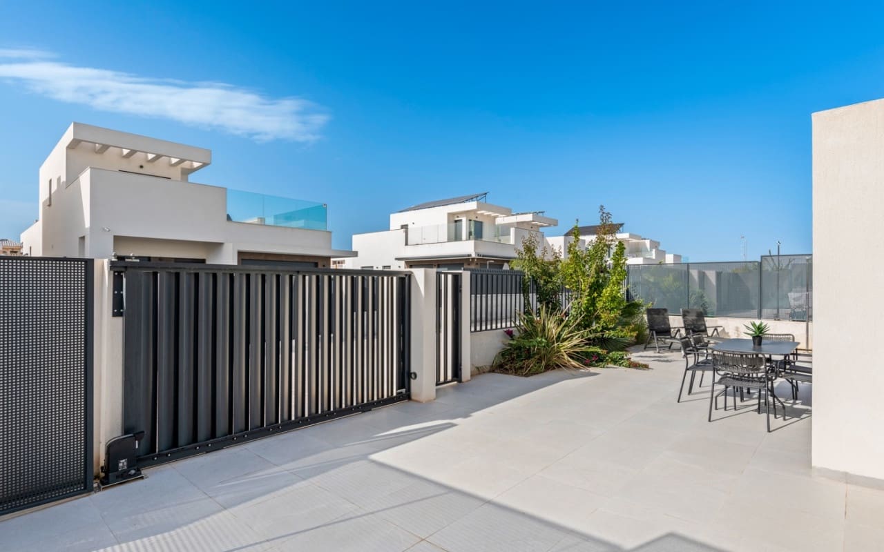 3 soverom Villa til salgs i San Fulgencio med svømmebasseng - € 445 000 (Ref: 9631428)