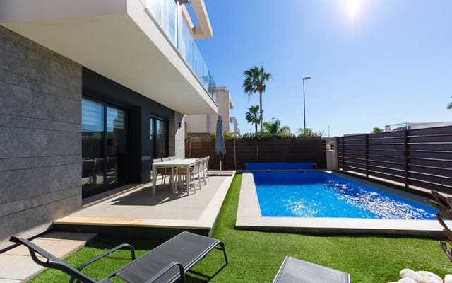3 slaapkamer Villa te koop in Vistabella, Orihuela met zwembad - € 379.000 (Ref: 9631429)