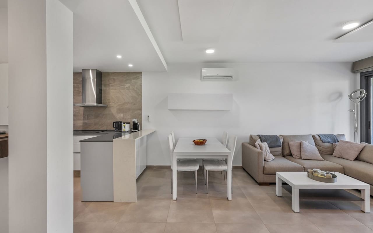 2 bedroom Apartment for sale in Punta Prima with pool - € 274,900 (Ref: 9631430)