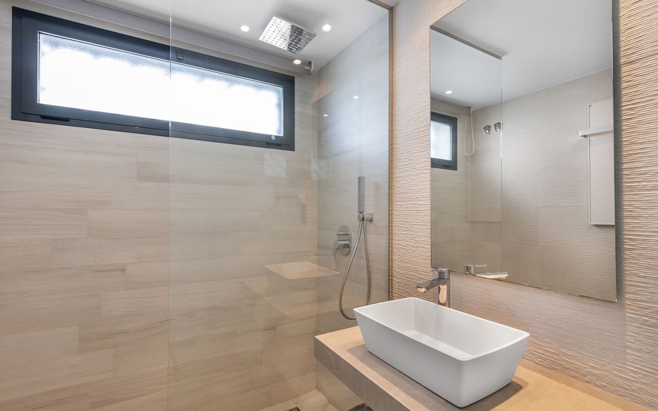 2 bedroom Apartment for sale in Punta Prima with pool - € 274,900 (Ref: 9631430)