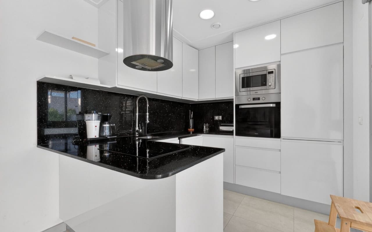 2 slaapkamer Penthouse te koop in Ciudad Quesada met zwembad - € 259.000 (Ref: 9634738)