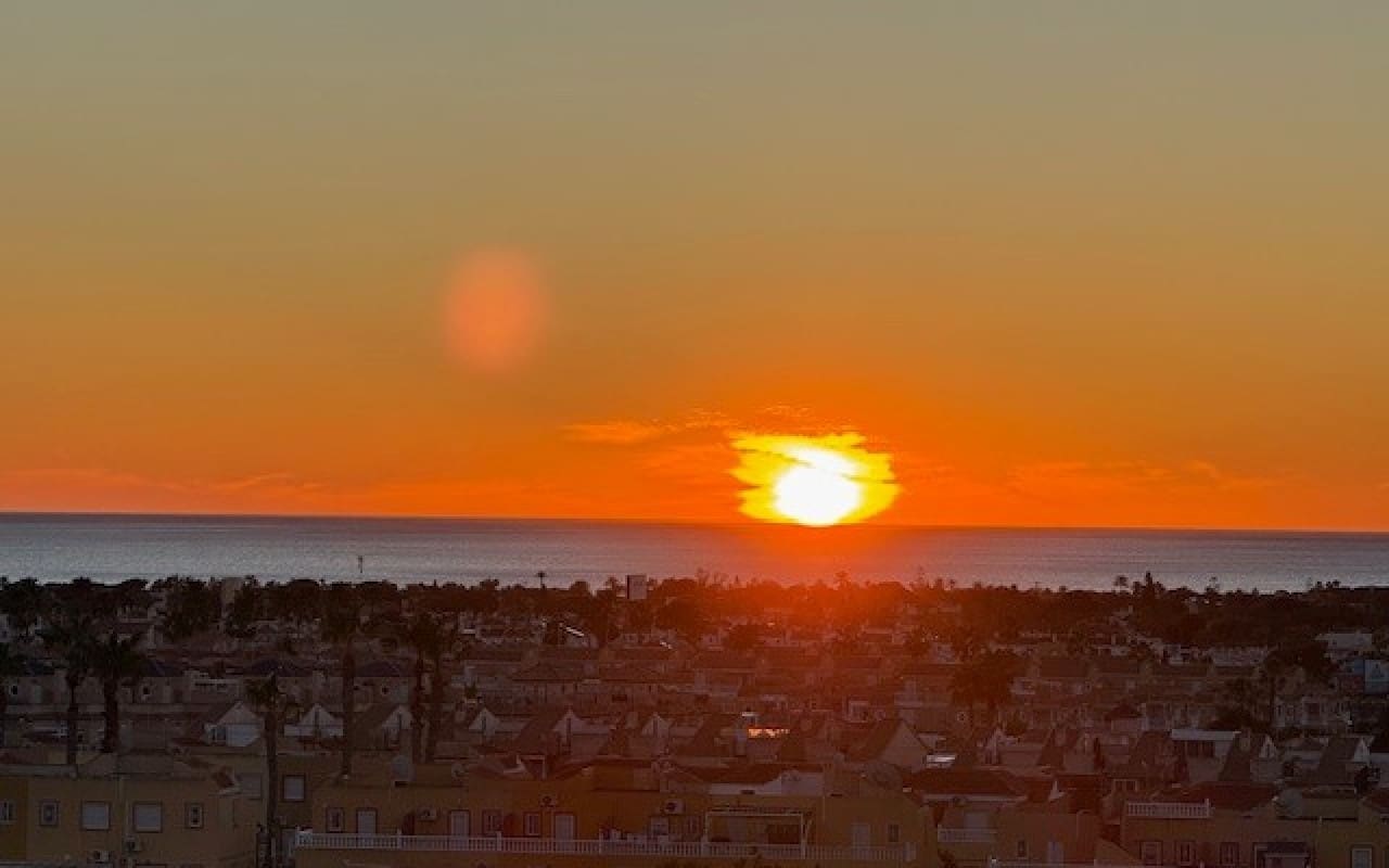 2 soveværelse Penthouse til salg i Dehesa de Campoamor med swimmingpool - € 299.000 (Ref: 9634739)