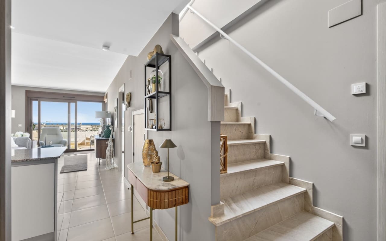 2 soveværelse Penthouse til salg i Dehesa de Campoamor med swimmingpool - € 299.000 (Ref: 9634739)