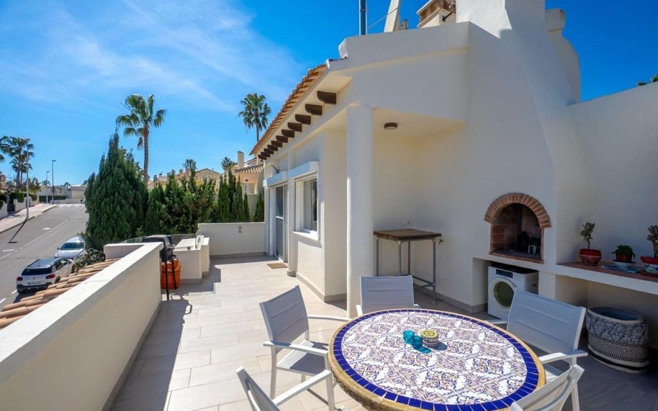 4 sovrum Villa till salu i Las Ramblas Golf med pool - 499 000 € (Ref: 9640999)