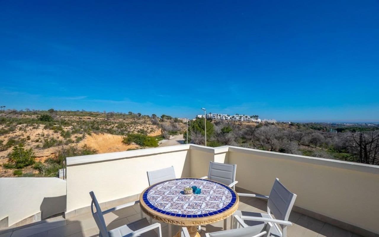 4 sovrum Villa till salu i Las Ramblas Golf med pool - 499 000 € (Ref: 9640999)