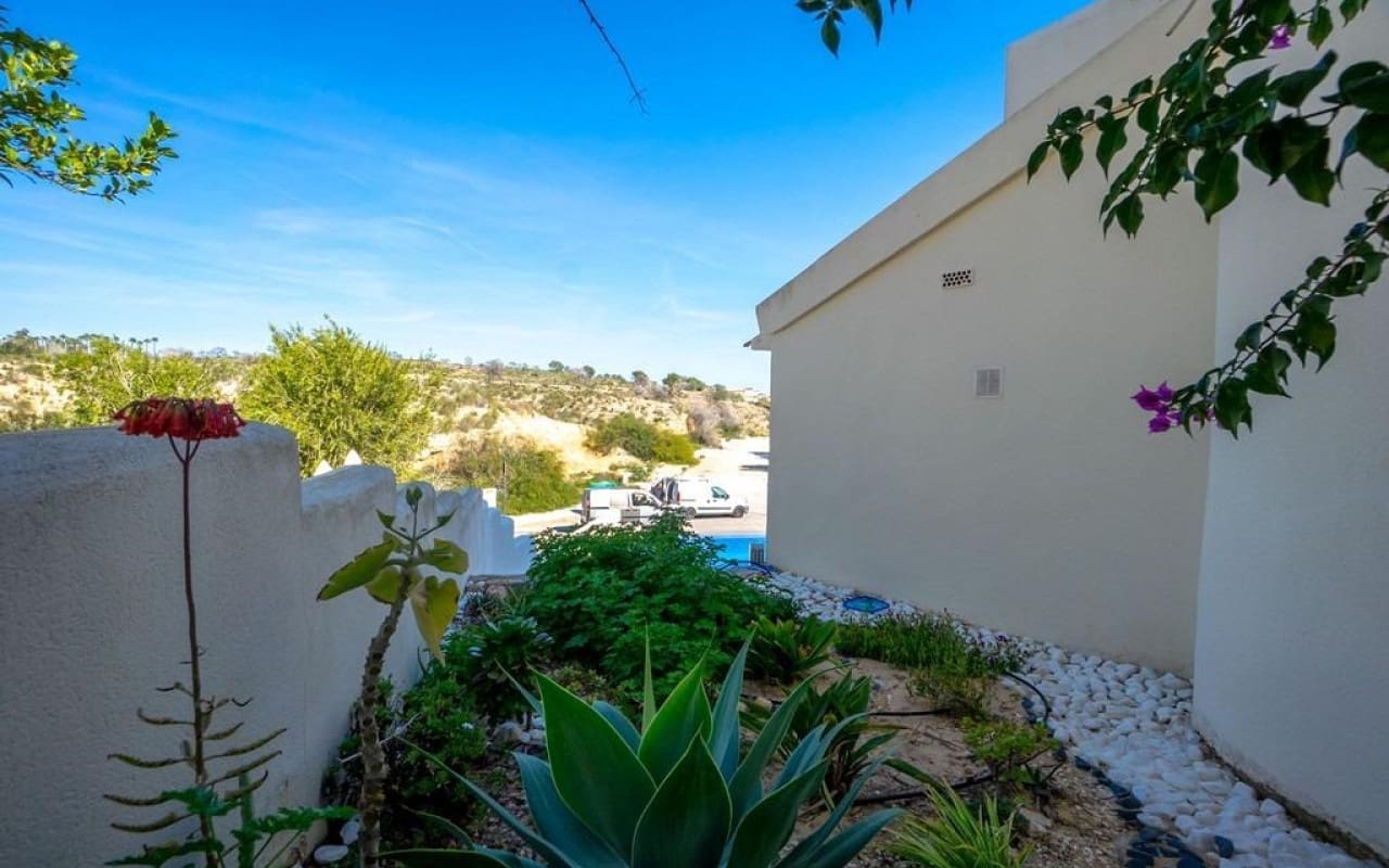 4 sovrum Villa till salu i Las Ramblas Golf med pool - 499 000 € (Ref: 9640999)