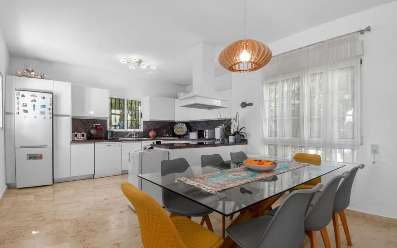 4 chambre Villa/Maison à vendre à Las Ramblas Golf avec piscine - 499 000 € (Ref: 9640999)