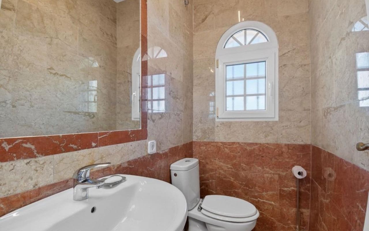 4 chambre Villa/Maison à vendre à Las Ramblas Golf avec piscine - 499 000 € (Ref: 9640999)