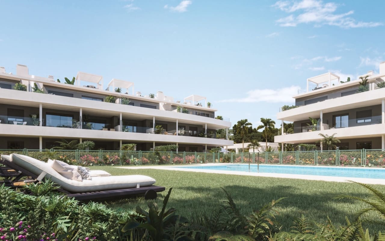 3 chambre Appartement à vendre à Estepona avec piscine - 525 000 € (Ref: 9649757)