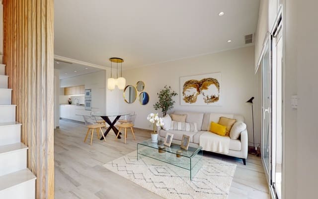 3 quarto Casa em Banda para venda em Pilar de la Horadada ciudad, Pilar de la Horadada com piscina - 304 900 € (Ref: 9662117)