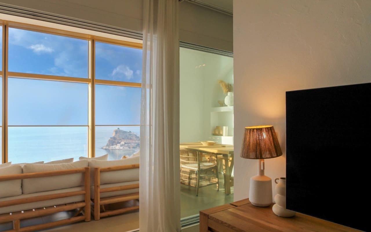 2 soveværelse Strandlejlighed til salg i Benidorm med swimmingpool - € 650.000 (Ref: 9684023)