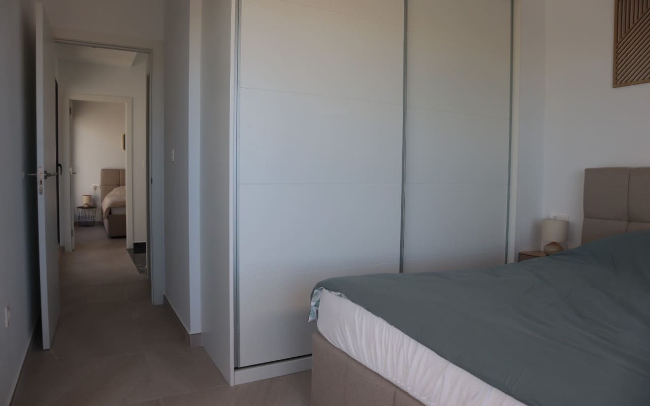 Chalet de 3 habitaciones en Los Montesinos en alquiler con piscina - 1.750 € (Ref: 9688468)