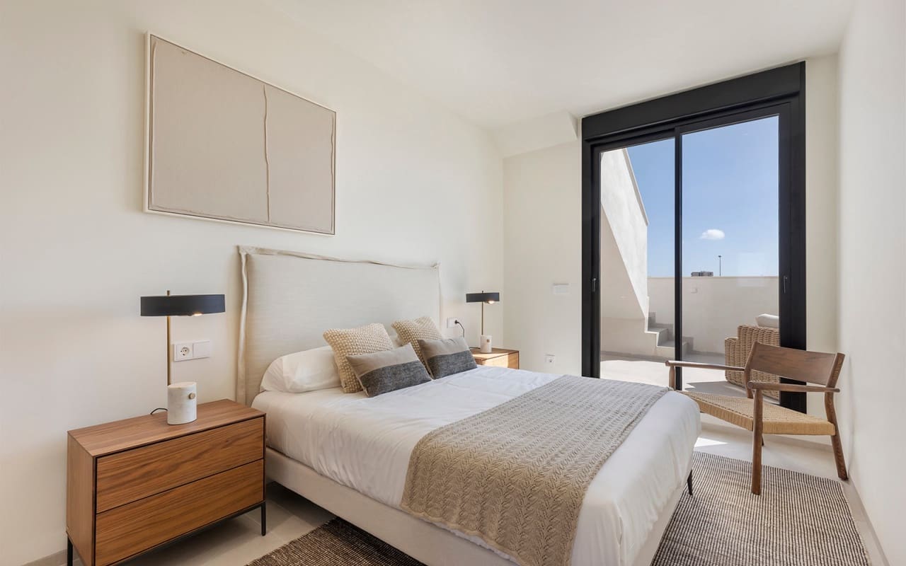 Chalet de 2 habitaciones en Los Alcázares en venta - 439.000 € (Ref: 9699754)