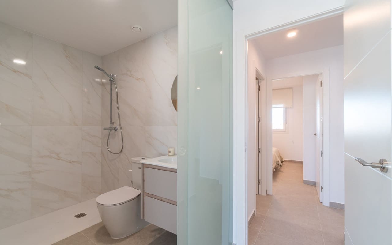 3 makuuhuone Kattohuoneisto myytävänä paikassa Orihuela Costa mukana uima-altaan - 625 000 € (Ref: 9699760)