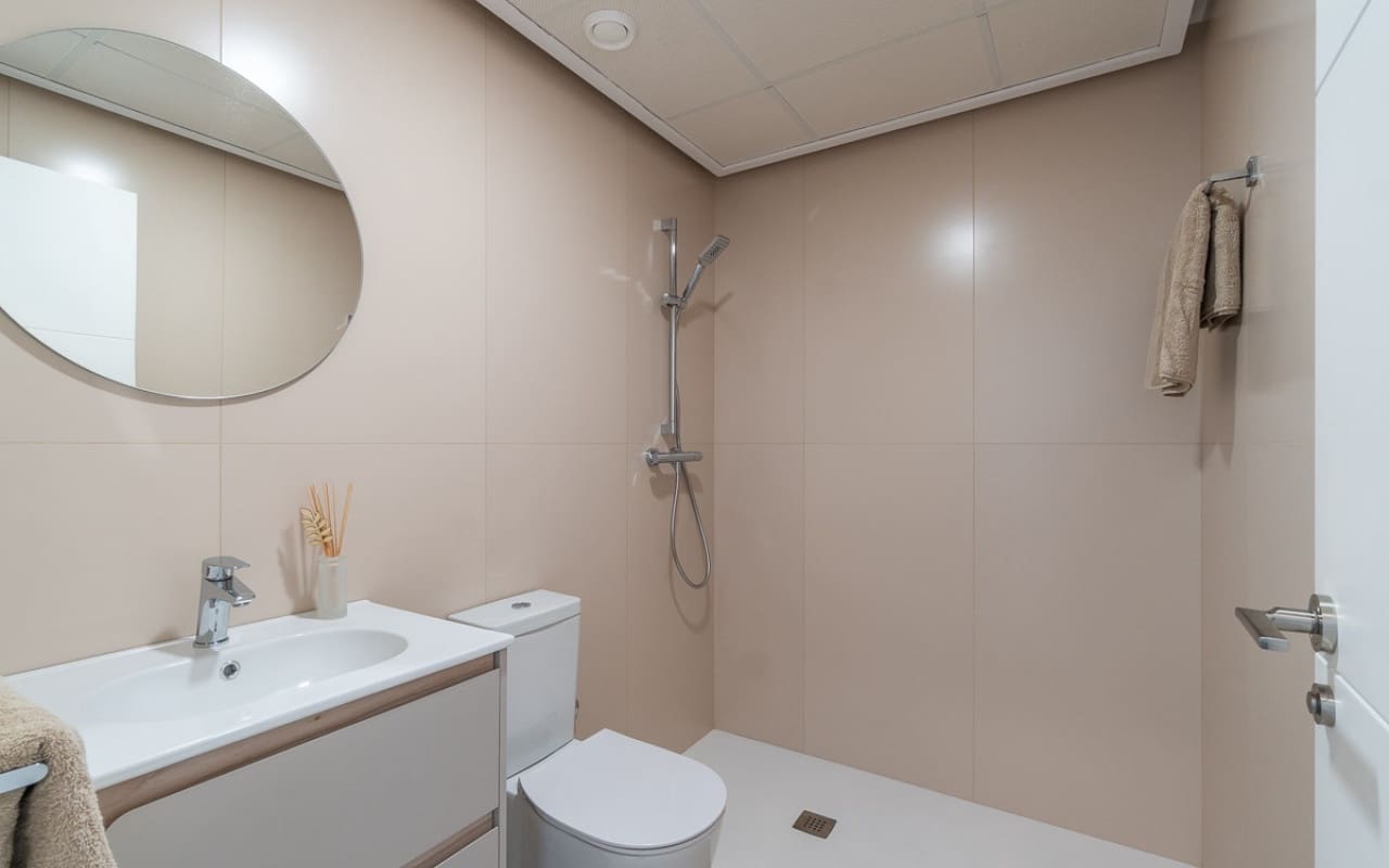 3 makuuhuone Kattohuoneisto myytävänä paikassa Orihuela Costa mukana uima-altaan - 625 000 € (Ref: 9699760)