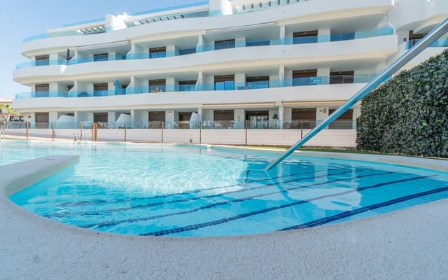 3 soveværelse Penthouse til salg i Playa Flamenca, Orihuela med swimmingpool - € 625.000 (Ref: 9699760)