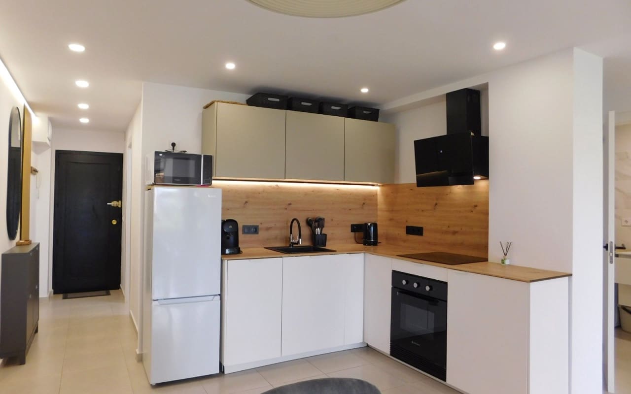 3 sovrum Strandlägenhet till salu i Torrevieja med pool - 239 000 € (Ref: 9699766)