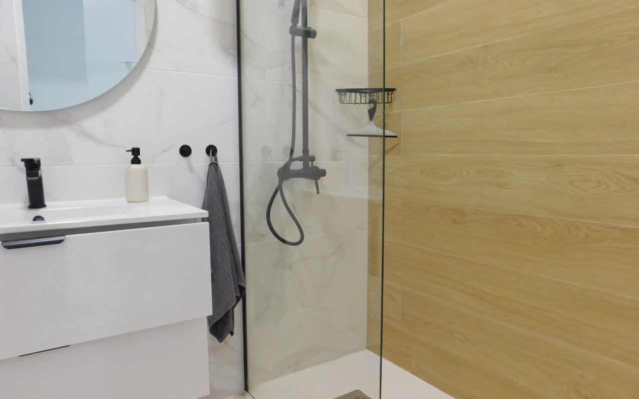 3 sovrum Strandlägenhet till salu i Torrevieja med pool - 239 000 € (Ref: 9699766)