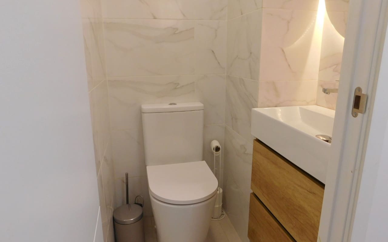 3 sovrum Strandlägenhet till salu i Torrevieja med pool - 239 000 € (Ref: 9699766)