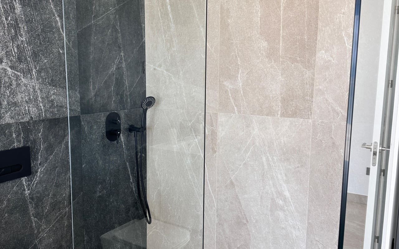 Ático de 2 habitaciones en Los Alcázares en venta con piscina - 379.000 € (Ref: 9737098)