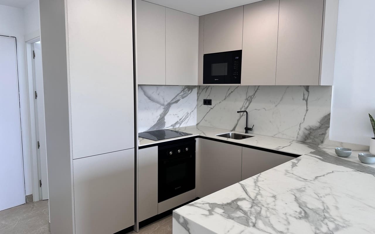 Apartamento de 3 habitaciones en Los Alcázares en venta con piscina - 369.000 € (Ref: 9737099)