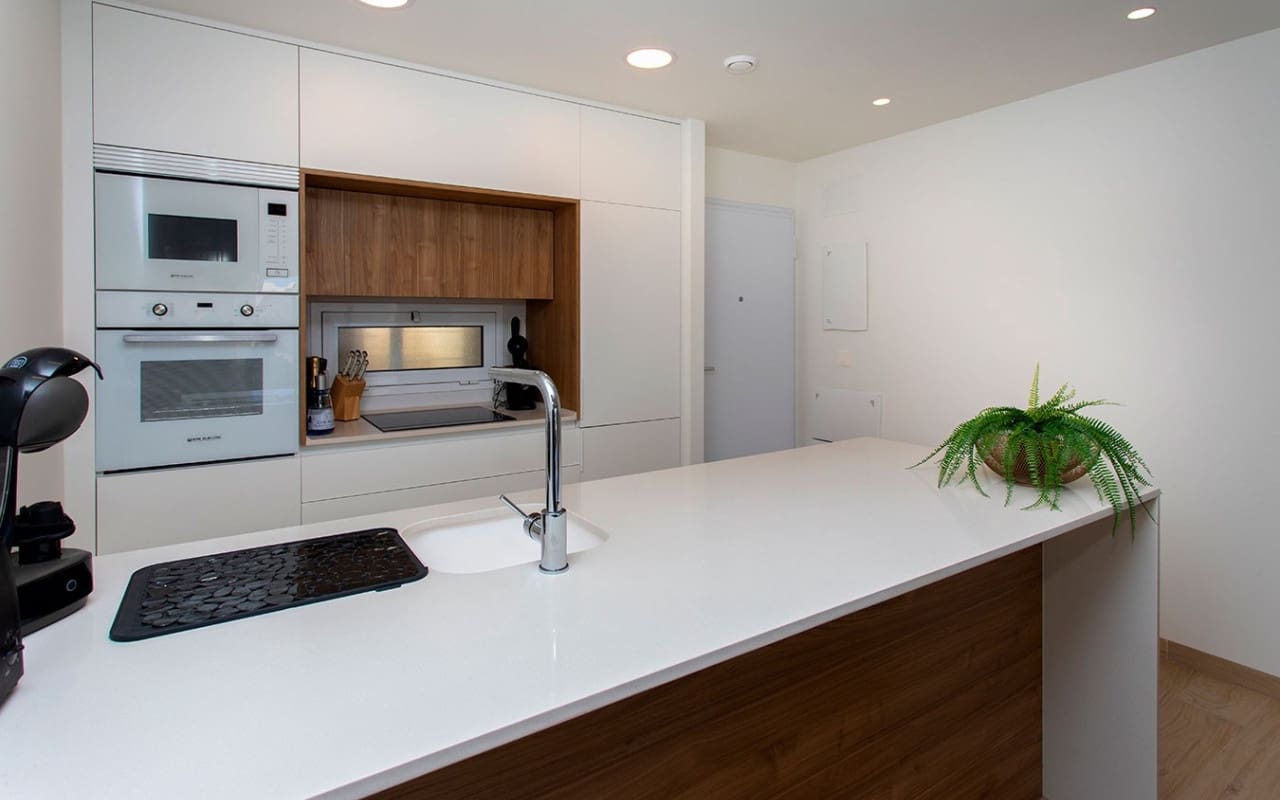 2 Zimmer Penthouse zu verkaufen in El Raso mit Pool - 325.000 € (Ref: 9748219)