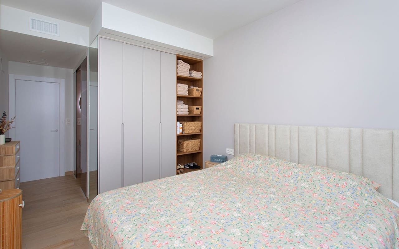 2 Zimmer Penthouse zu verkaufen in El Raso mit Pool - 325.000 € (Ref: 9748219)