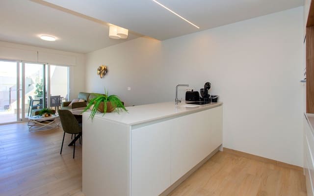 2 sovrum Takvåning till salu i El Raso, Guardamar del Segura med pool - 325 000 € (Ref: 9748219)