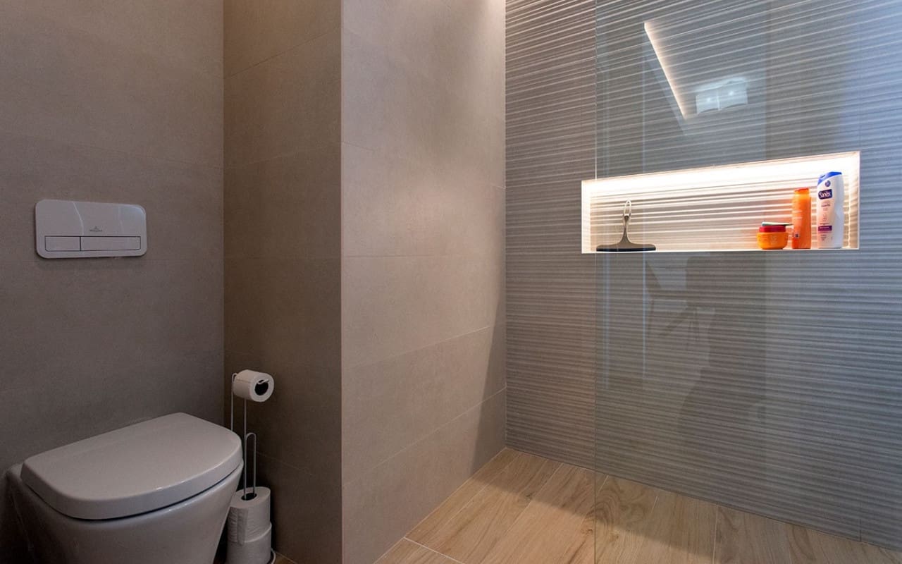 2 Zimmer Penthouse zu verkaufen in El Raso mit Pool - 325.000 € (Ref: 9748219)