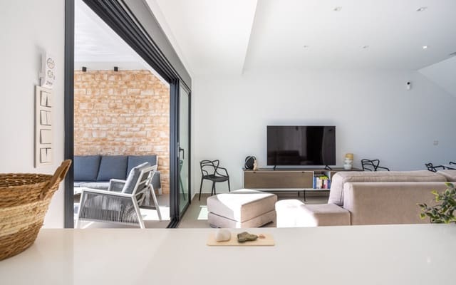 4 sovrum Villa till salu i Dolores med pool - 410 000 € (Ref: 9748393)