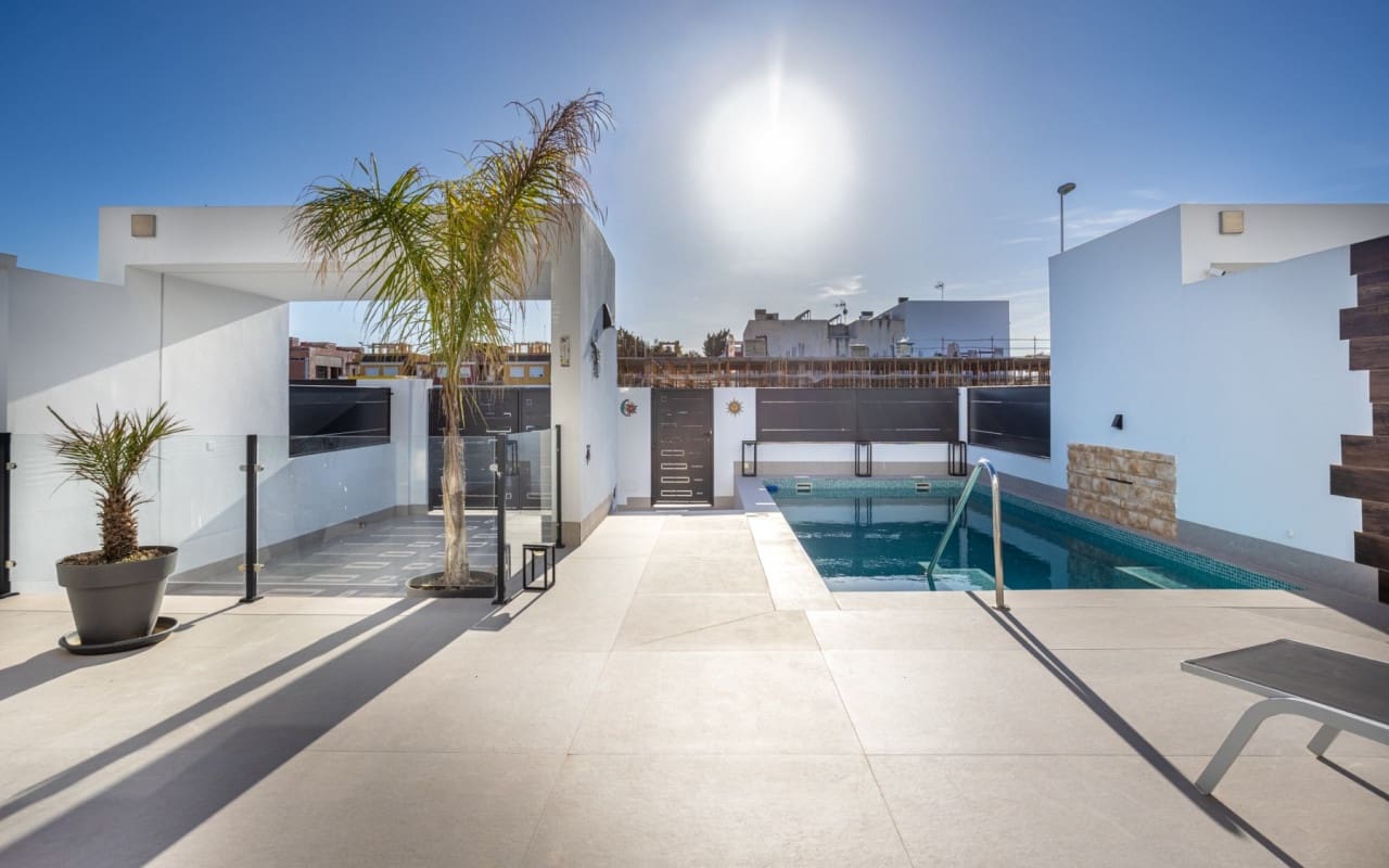 4 makuuhuone Huvila myytävänä paikassa Dolores mukana uima-altaan - 410 000 € (Ref: 9748393)