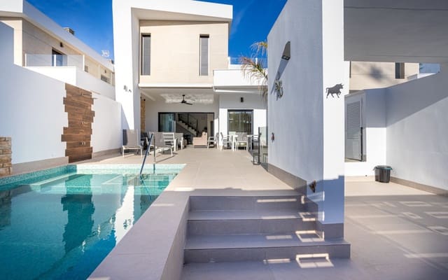 4 sovrum Villa till salu i Dolores med pool - 410 000 € (Ref: 9748393)