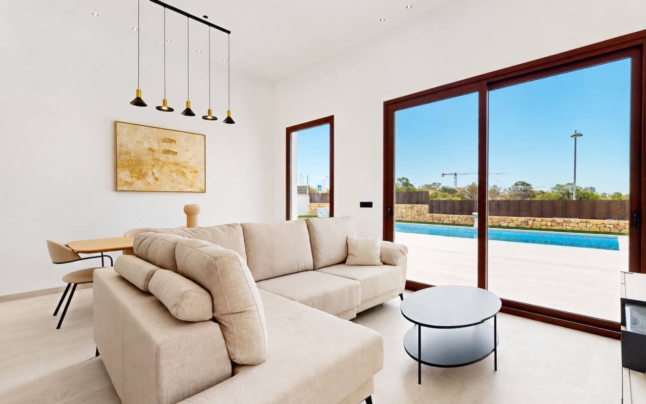 5 soverom Villa til salgs i Finestrat med svømmebasseng - € 819 900 (Ref: 9748394)
