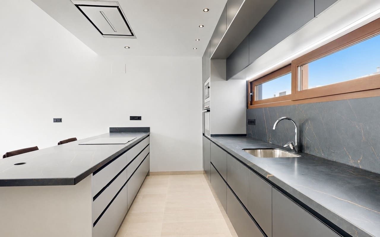 5 soverom Villa til salgs i Finestrat med svømmebasseng - € 819 900 (Ref: 9748394)