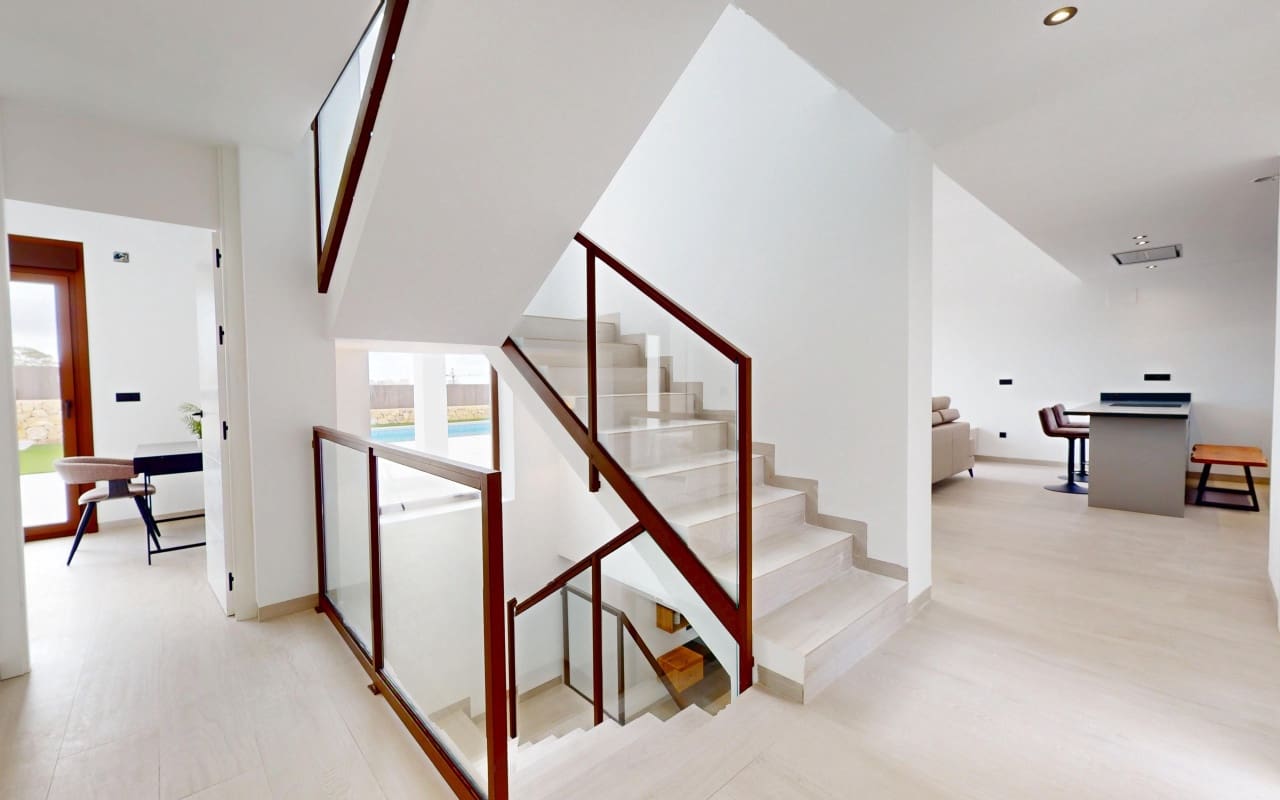 5 soverom Villa til salgs i Finestrat med svømmebasseng - € 819 900 (Ref: 9748394)