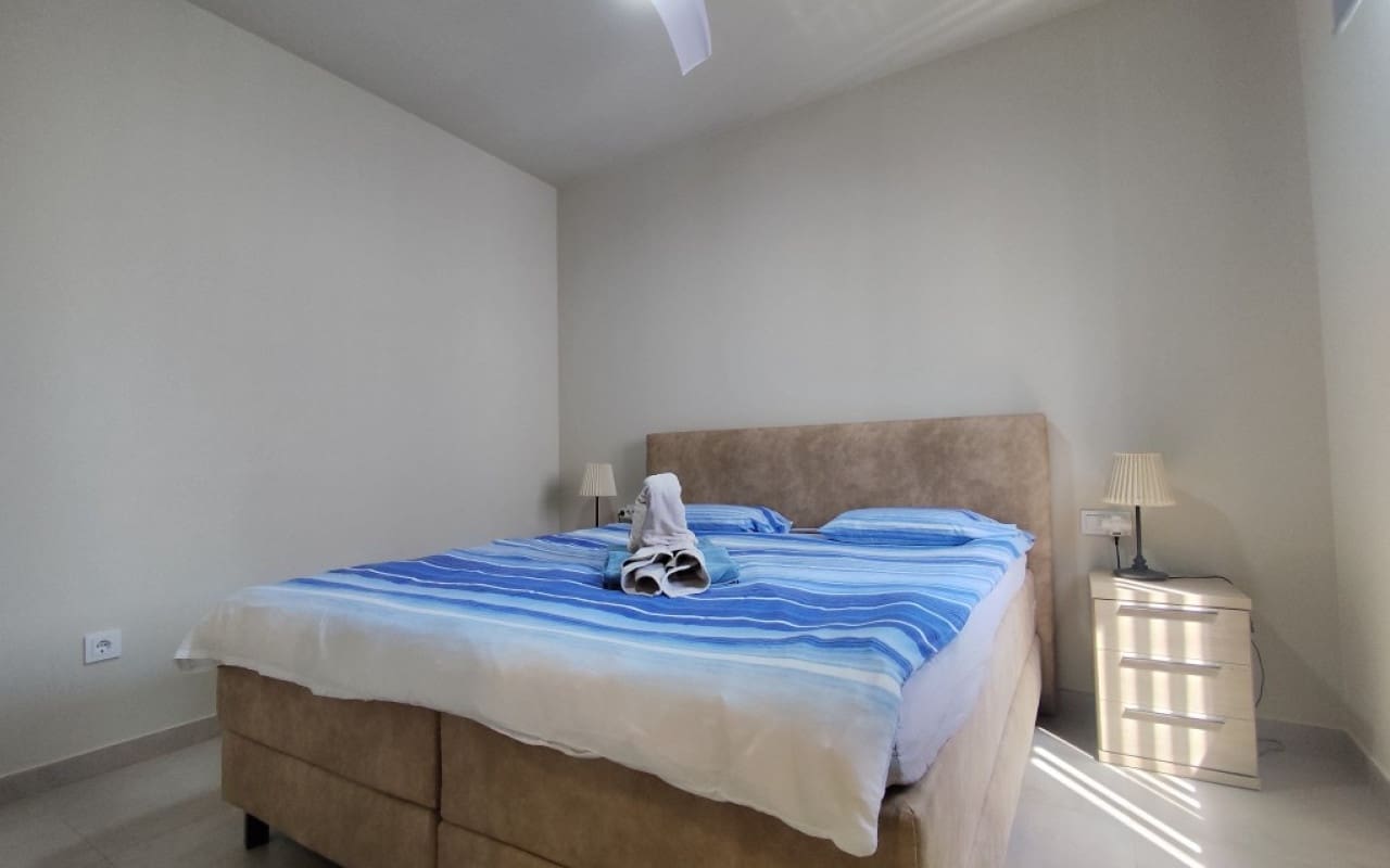 3 slaapkamer Penthouse te koop in Mar de Cristal met zwembad - € 325.000 (Ref: 9758933)