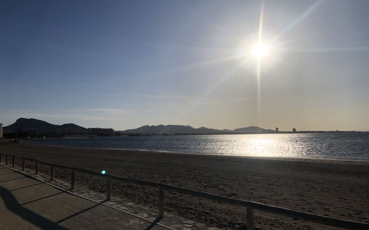 3 slaapkamer Penthouse te koop in Mar de Cristal met zwembad - € 325.000 (Ref: 9758933)