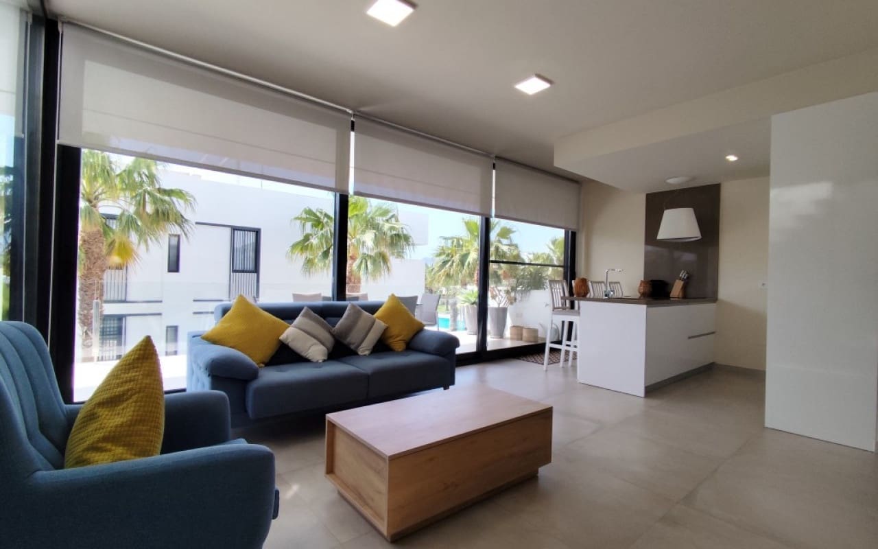 3 slaapkamer Penthouse te koop in Mar de Cristal met zwembad garage - € 325.000 (Ref: 9758933)