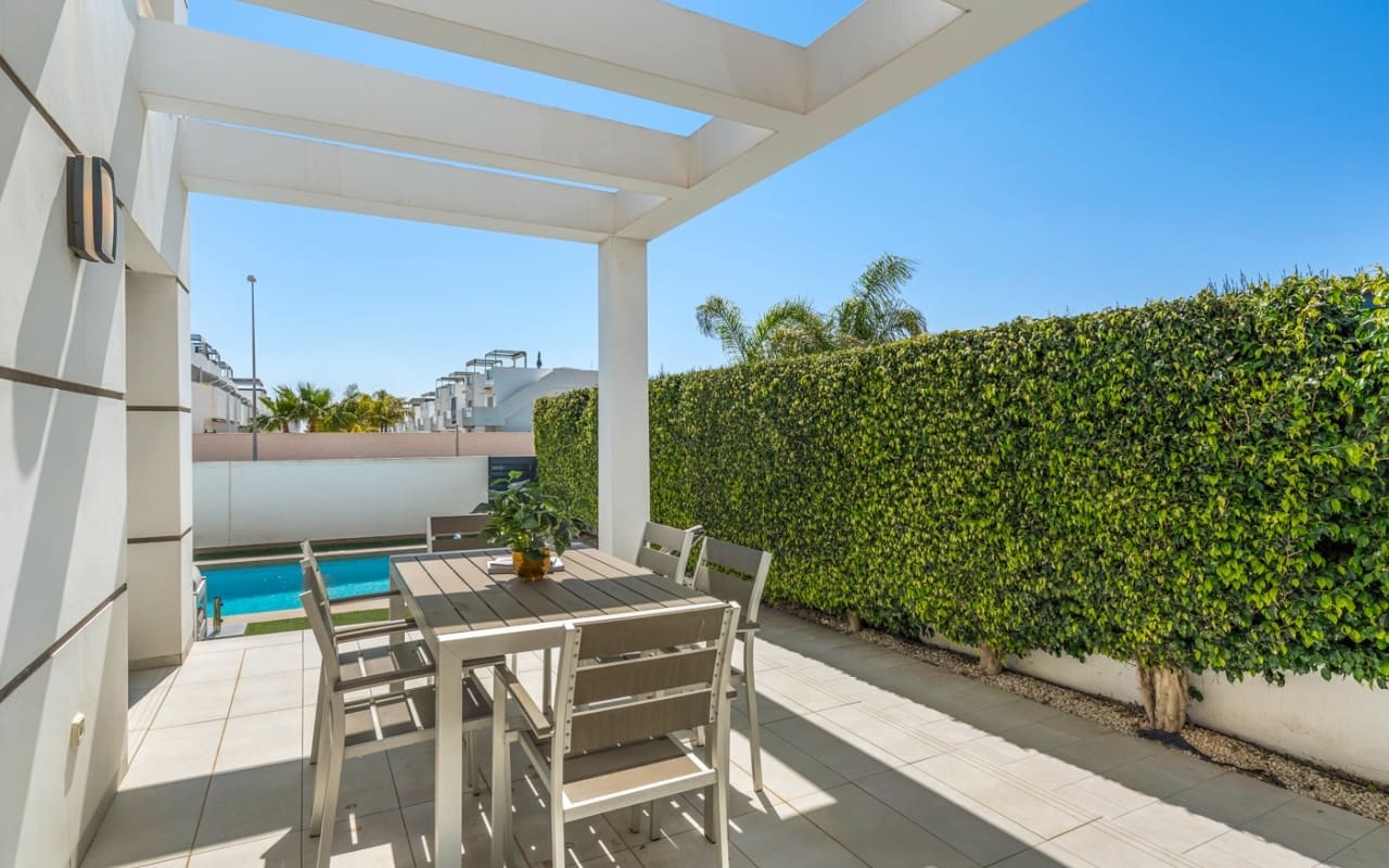 3 Zimmer Villa zu verkaufen in Ciudad Quesada mit Pool - 499.000 € (Ref: 9775888)