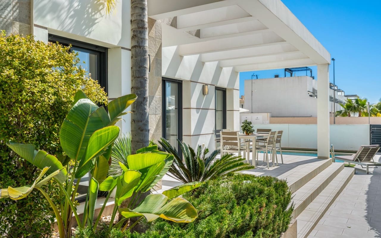 3 Zimmer Villa zu verkaufen in Ciudad Quesada mit Pool - 499.000 € (Ref: 9775888)