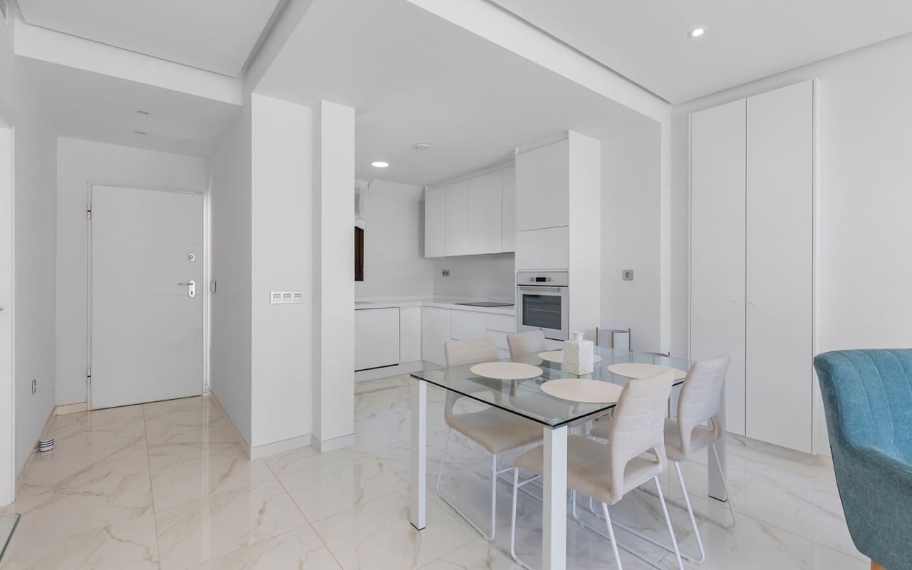 Ático de 2 habitaciones en Dolores De Pacheco en venta con piscina - 249.000 € (Ref: 9775897)