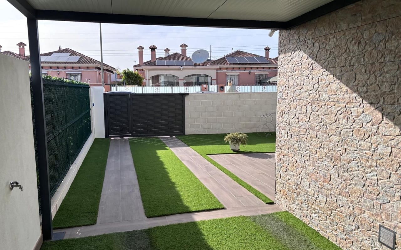 2 bedroom Villa for sale in Los Montesinos - € 374,500 (Ref: 9793129)