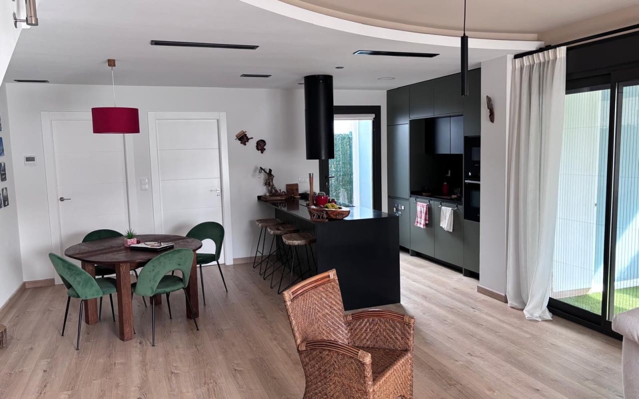 2 bedroom Villa for sale in Los Montesinos - € 374,500 (Ref: 9793129)