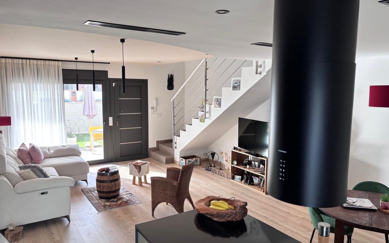 2 bedroom Villa for sale in Los Montesinos - € 374,500 (Ref: 9793129)