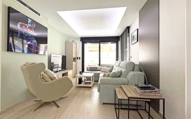 3 makuuhuone Huvila myytävänä paikassa Villamartin, Orihuela mukana uima-altaan - 495 000 € (Ref: 9793130)