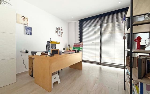 3 makuuhuone Huvila myytävänä paikassa Villamartin, Orihuela mukana uima-altaan - 495 000 € (Ref: 9793130)