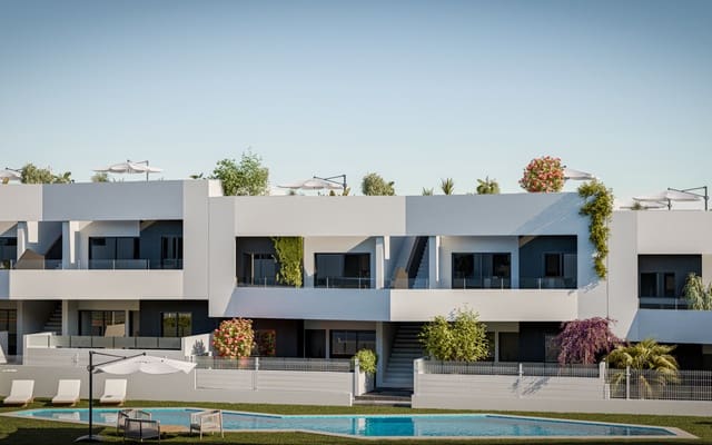 Casa de 3 habitaciones en San Miguel de Salinas en venta con piscina - 264.900 € (Ref: 9793131)