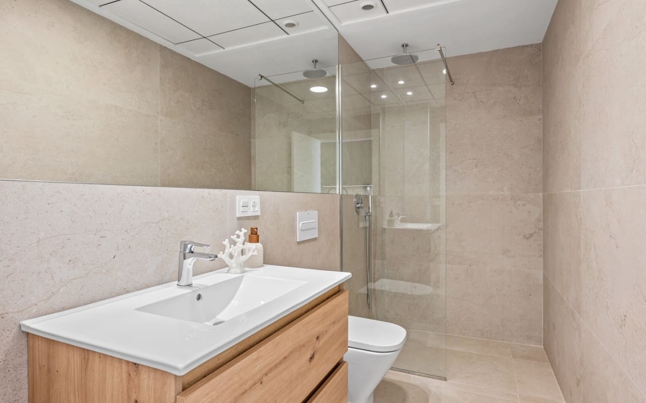 3 makuuhuone Kattohuoneisto myytävänä paikassa Los Alcazares mukana uima-altaan - 455 000 € (Ref: 9793135)